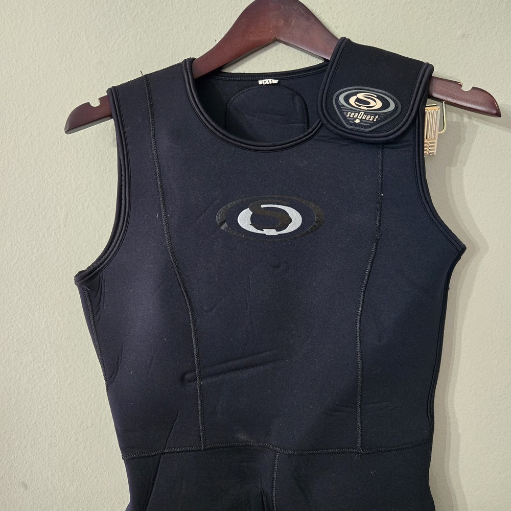 Sea‎ Quest Scuba Wetsuit Side Entry Black Sleeveless Size 13/14 EUC